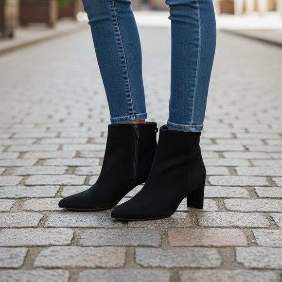 Sam Edelman Shoes - Sam Edelman Black Ankle Boots